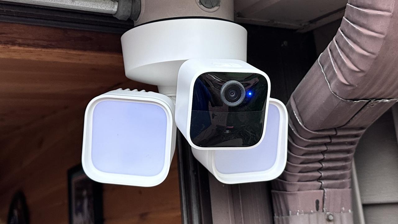 Blink floodlight camera setup