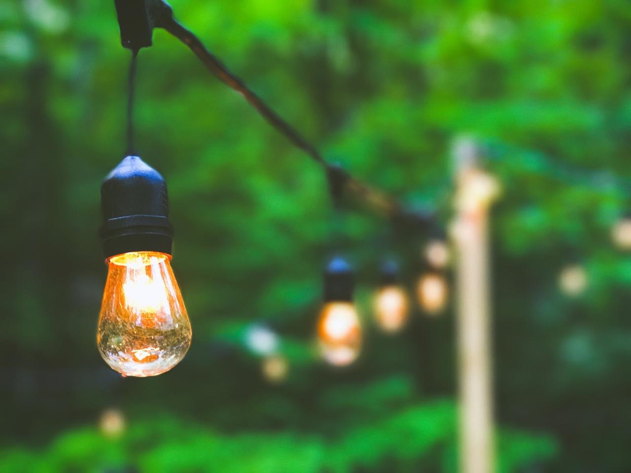 Outdoor landscape lighting companies near me